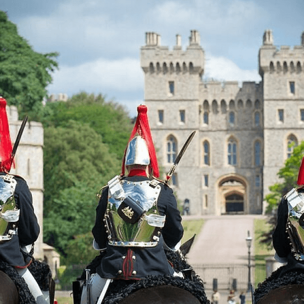 Giverny and Versailles Small Group Day Trip